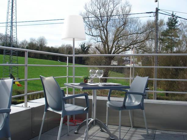 Imagen de la habitación del Hotel H&ocirc;tel Le Midi. Foto 6