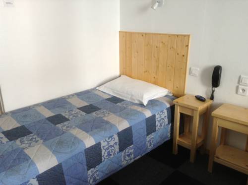 Imagen de la habitación del Hotel Hôtel Le National. Foto 6