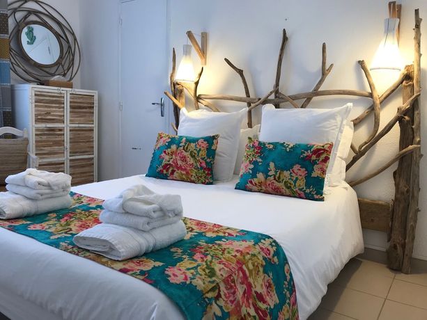Imagen general del Hotel H&ocirc;tel Le Neptune en Camargue. Foto 1
