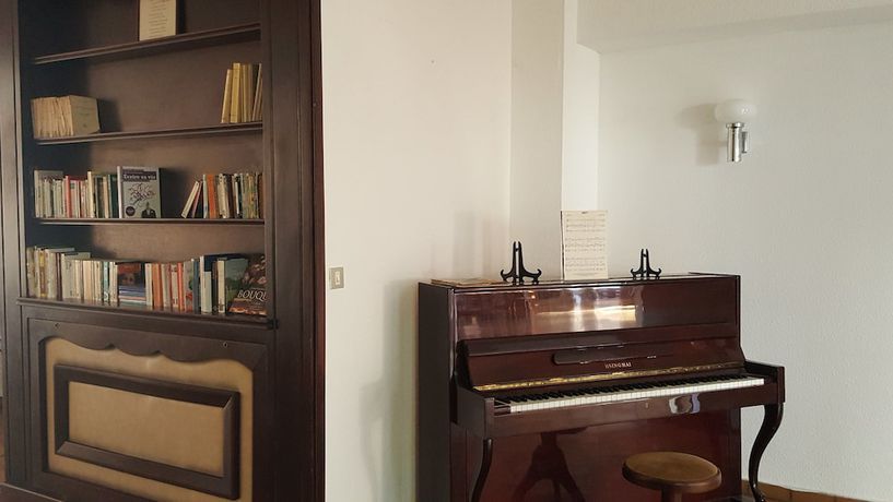 Imagen de los interiores del Hotel H&ocirc;tel Le Palmarium. Foto 16