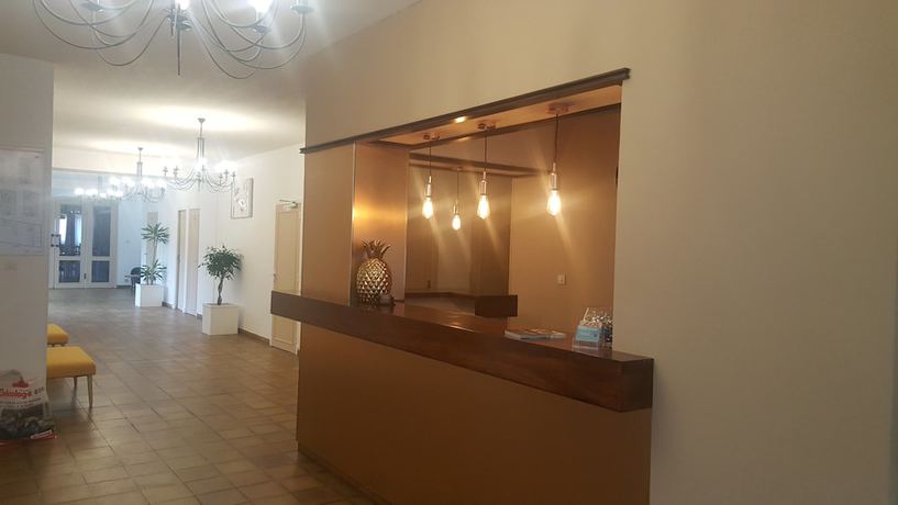 Imagen de los interiores del Hotel H&ocirc;tel Le Palmarium. Foto 19
