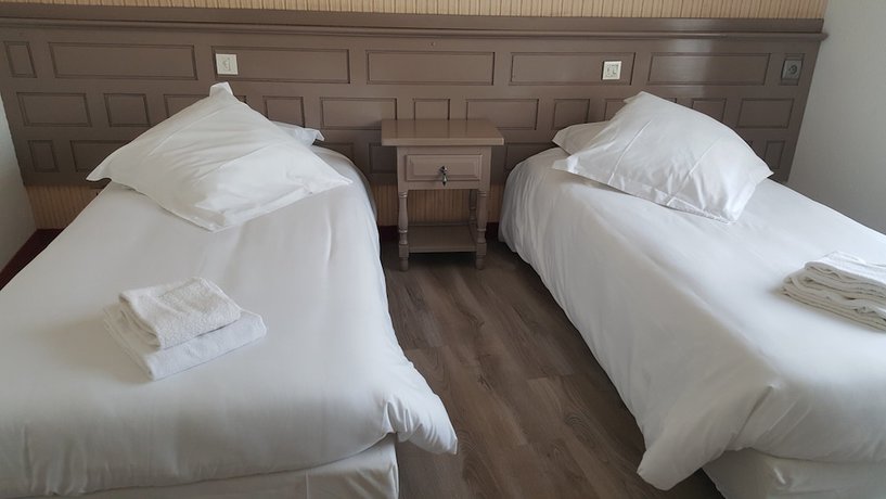 Imagen de la habitación del Hotel H&ocirc;tel Le Palmarium. Foto 13