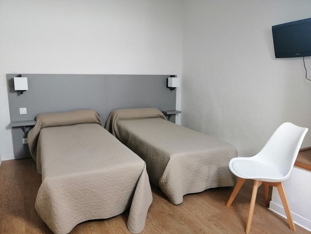 Imagen de la habitación del Hotel H&ocirc;tel Le Panoramic. Foto 10