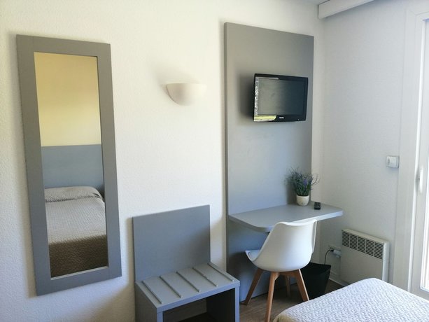 Imagen de la habitación del Hotel H&ocirc;tel Le Panoramic. Foto 12