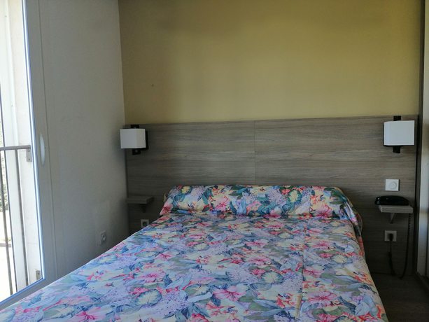 Imagen de la habitación del Hotel H&ocirc;tel Le Panoramic. Foto 16