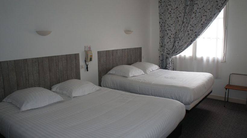 Imagen de la habitación del Hotel H&ocirc;tel Le Petit Billot. Foto 4
