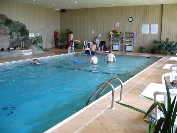 Imagen de la piscina del Hotel Hôtel Le Président. Foto 20