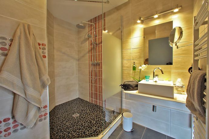 Imagen de la habitación del Hotel H&ocirc;tel Le Quatorze. Foto 11