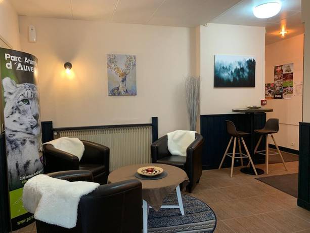 Imagen de los interiores del Hotel H&ocirc;tel Le Regis. Foto 20