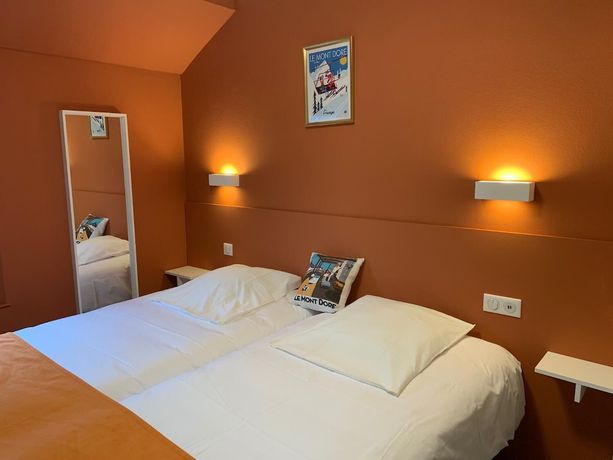 Imagen de la habitación del Hotel H&ocirc;tel Le Regis. Foto 18