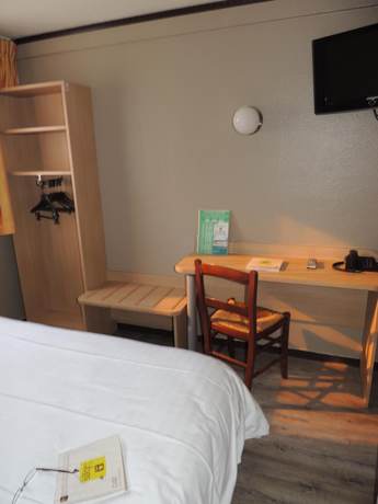 Imagen de la habitación del Hotel Hôtel Le Relais du Parisis. Foto 17