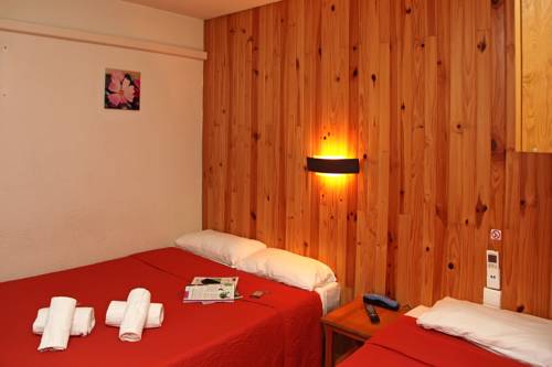 Imagen de la habitación del Hotel H&ocirc;tel Le Rialto. Foto 3