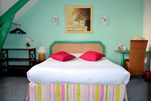 Imagen de la habitación del Hotel Hôtel Le Rohan. Foto 2