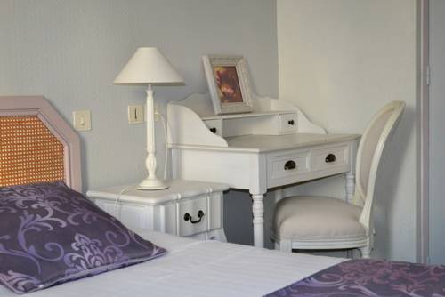 Imagen de la habitación del Hotel Hôtel Le Rohan. Foto 8