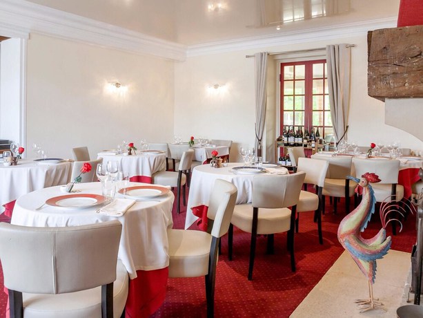 Imagen del bar/restaurante del Hotel Hôtel Le Saint Jacques. Foto 4