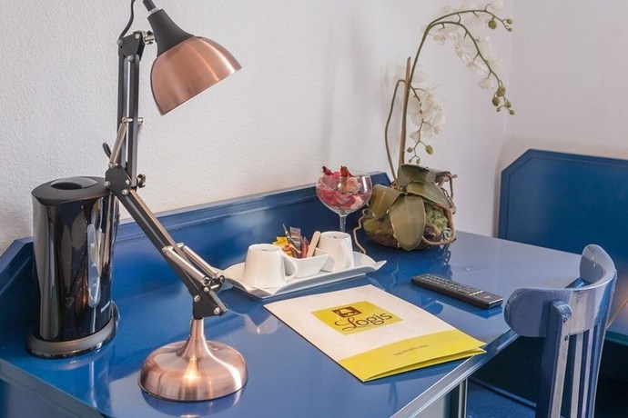 Imagen de la habitación del Hotel Hôtel Le Saint Jacques. Foto 12