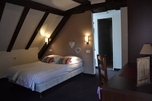 Imagen de la habitación del Hotel Hôtel Le Saint Nicolas. Foto 9