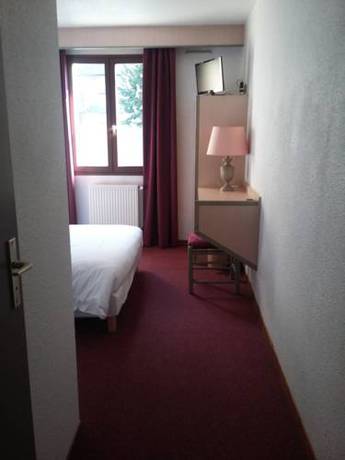 Imagen de la habitación del Hotel Hôtel Le Savoie. Foto 2