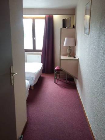 Imagen de la habitación del Hotel Hôtel Le Savoie. Foto 6