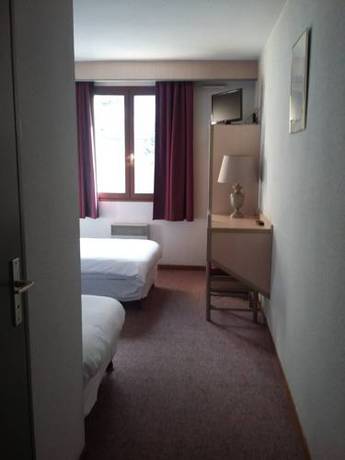 Imagen de la habitación del Hotel Hôtel Le Savoie. Foto 11