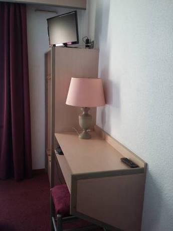 Imagen de la habitación del Hotel Hôtel Le Savoie. Foto 12