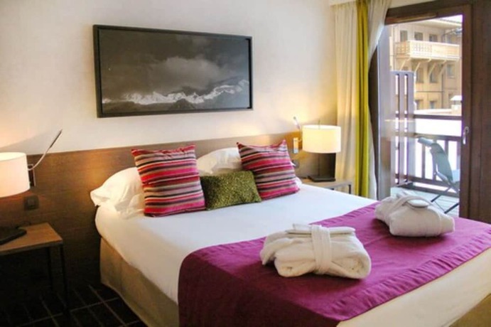 Imagen de la habitación del Hotel H&ocirc;tel Le Savoy M&eacute;ribel. Foto 15