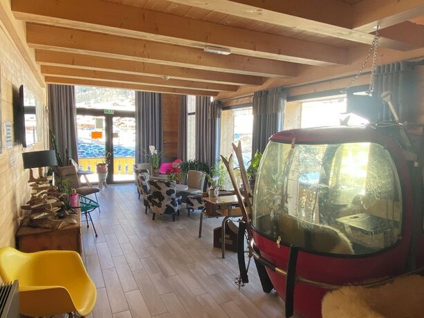 Imagen general del Hotel H&ocirc;tel Le Schuss. Foto 9