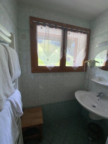 Imagen general del Hotel H&ocirc;tel Le Schuss. Foto 12