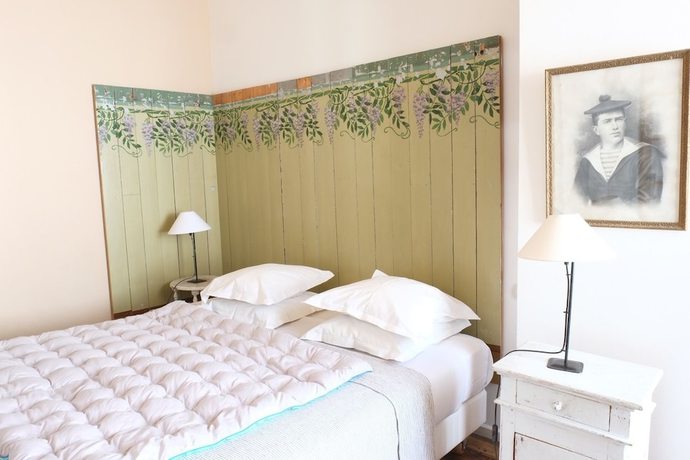Imagen de la habitación del Hotel H&ocirc;tel Le S&eacute;n&eacute;chal. Foto 2