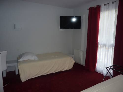 Imagen general del Hotel H&ocirc;tel Le Square, AURILLAC. Foto 1