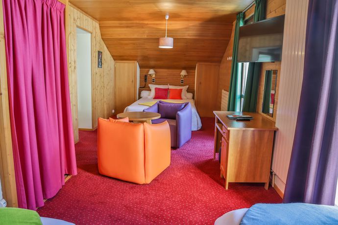 Imagen de la habitación del Hotel H&ocirc;tel Le Tremplin, Morzine. Foto 8