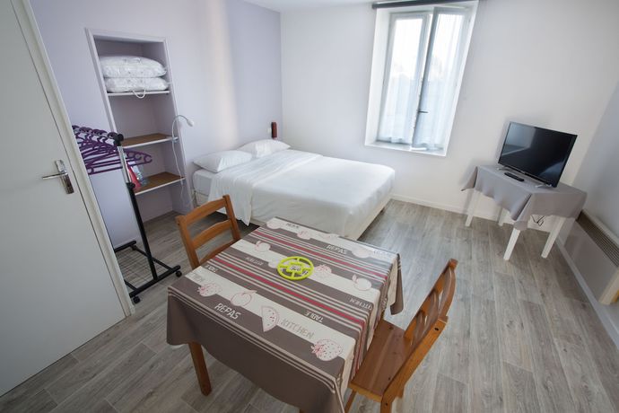 Imagen de la habitación del Hotel H&ocirc;tel Le Verger. Foto 3
