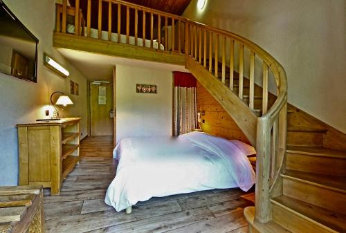 Imagen de la habitación del Hotel H&ocirc;tel Le Vermont. Foto 5