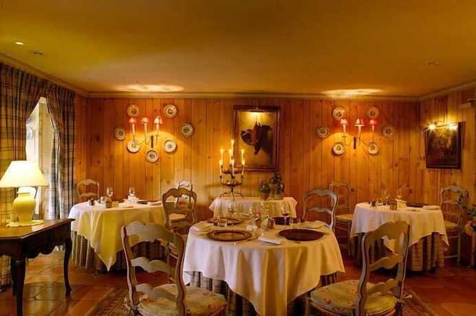 Imagen del bar/restaurante del Hotel H&ocirc;tel Le Vieux Logis. Foto 2