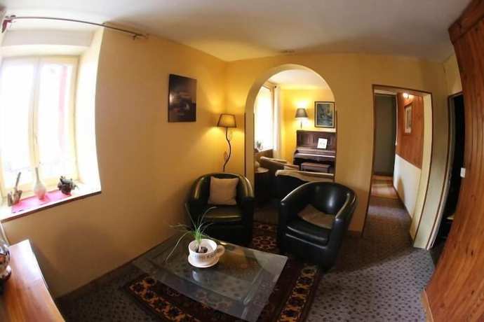 Imagen de los interiores del Hotel Hôtel Le Vieux Tilleul. Foto 17