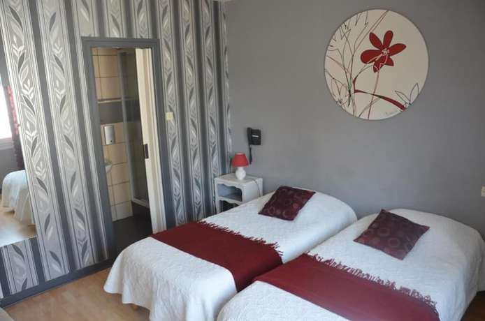 Imagen de la habitación del Hotel H&ocirc;tel Le Week-End. Foto 14