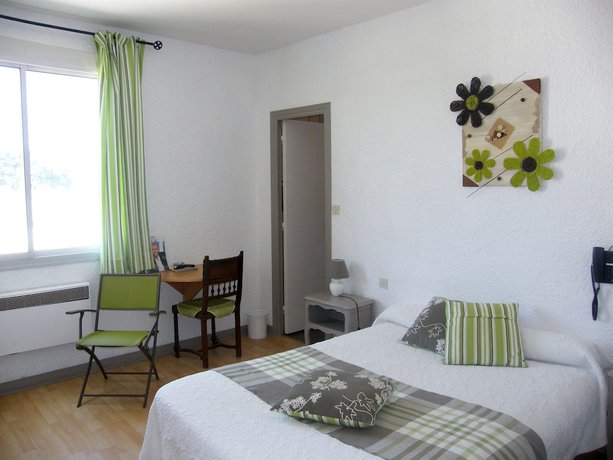 Imagen de la habitación del Hotel H&ocirc;tel Le Week-End. Foto 16