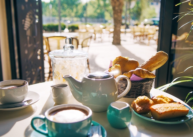 Imagen del bar/restaurante del Hotel Hôtel Le Xix. Foto 5