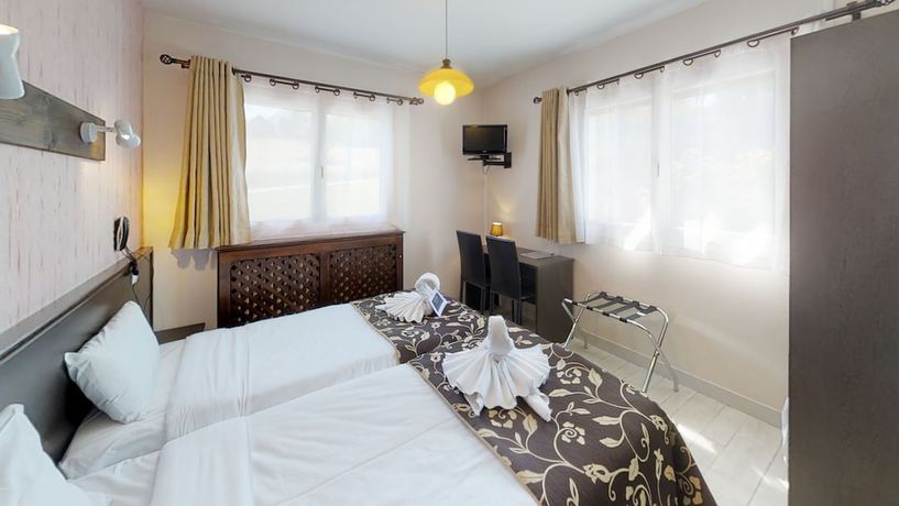 Imagen de la habitación del Hotel Hôtel Le bellevue, Bayard. Foto 7