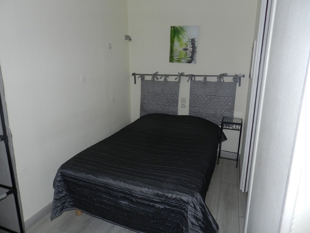 Imagen de la habitación del Hotel H&ocirc;tel L'eph&egrave;be. Foto 8