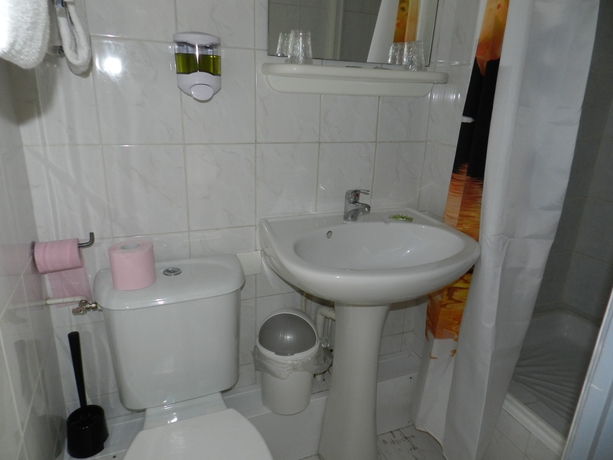 Imagen de la habitación del Hotel H&ocirc;tel L'eph&egrave;be. Foto 13