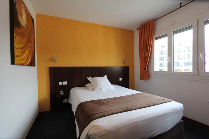 Imagen de la habitación del Hotel Hôtel Les Afforêts. Foto 3