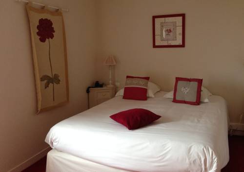 Imagen de la habitación del Hotel H&ocirc;tel Les Agapanthes. Foto 5