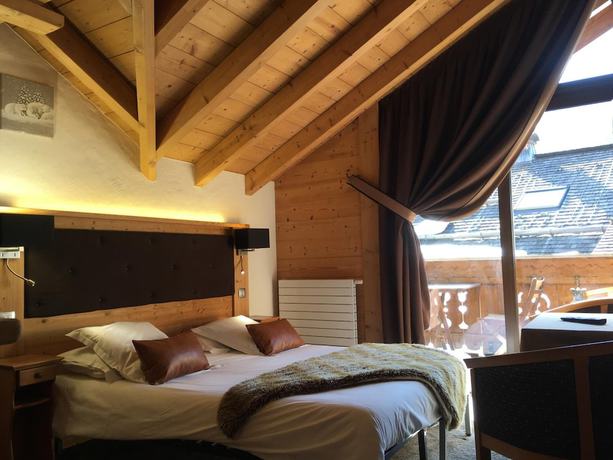 Imagen de la habitación del Hotel H&ocirc;tel Les Airelles. Foto 3