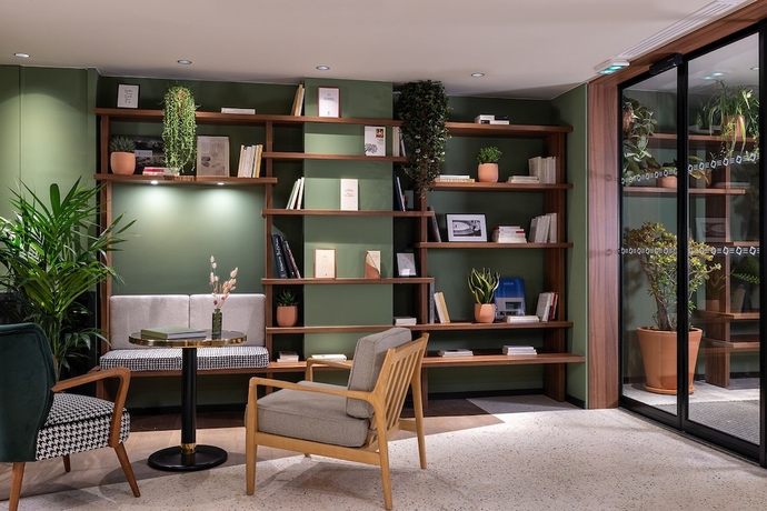 Imagen de los interiores del Hotel H&ocirc;tel Les Artistes. Foto 15