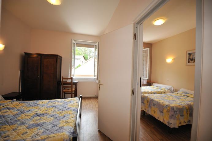 Imagen de la habitación del Hotel H&ocirc;tel Les Bateliers. Foto 8