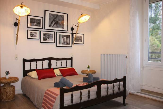 Imagen de la habitación del Hotel H&ocirc;tel Les Bateliers. Foto 11