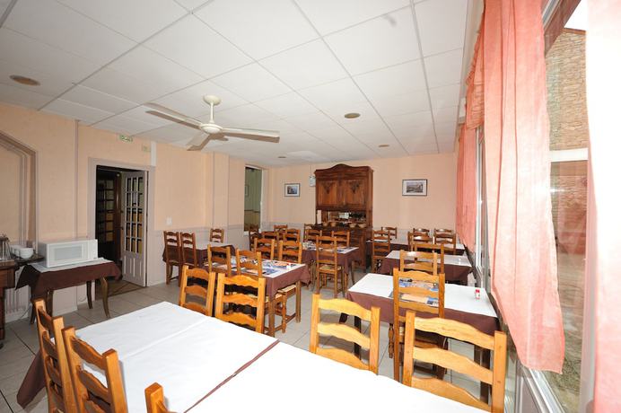 Imagen del bar/restaurante del Hotel H&ocirc;tel Les Bateliers. Foto 6