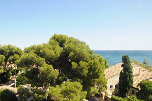 Imagen de la habitación del Hotel H&ocirc;tel Les Calanques, Les Issambres. Foto 12