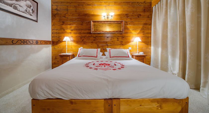 Imagen de la habitación del Hotel H&ocirc;tel Les Campanules by Les Etincelles. Foto 4